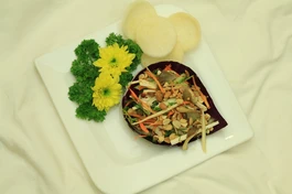 [Video] Cách làm món chay: Gỏi tâm dừa